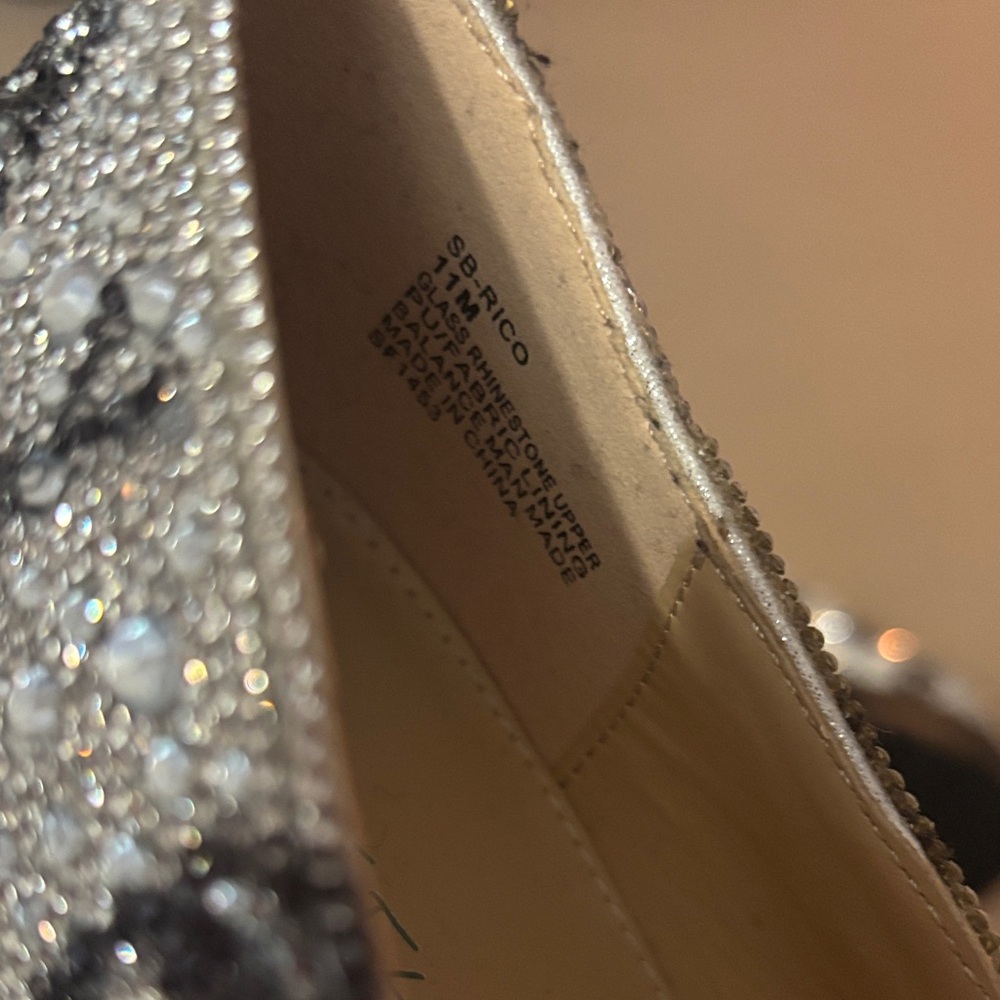 Betsey Johnson Black and Silver Skull Flats - Picture 3 of 4